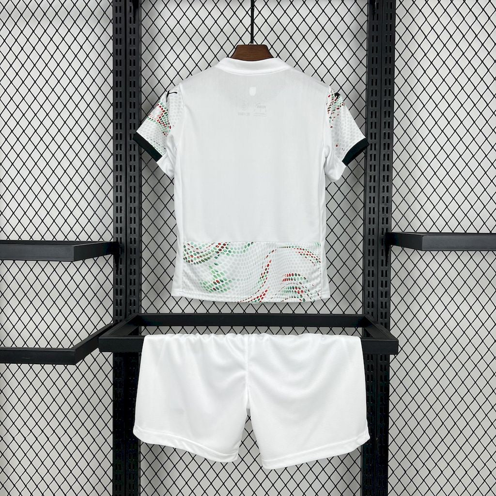 Equipamento Criança Portugal Alternativo 2025