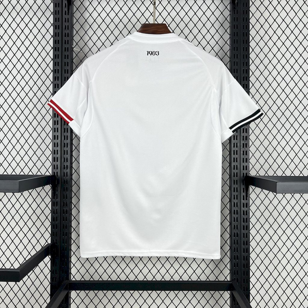 Camisola Beşiktaş Principal 25/26