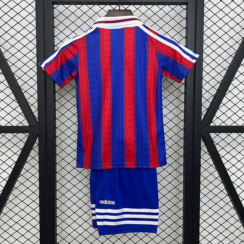 Equipamento Criança Bayern Munich 95/97