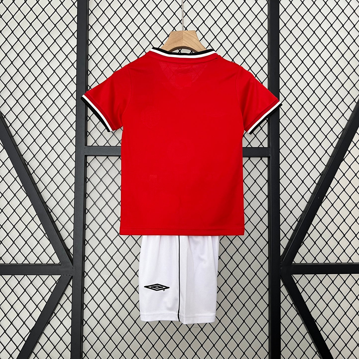 Equipamento Criança Retro Manchester United F.C. Principal 00/01