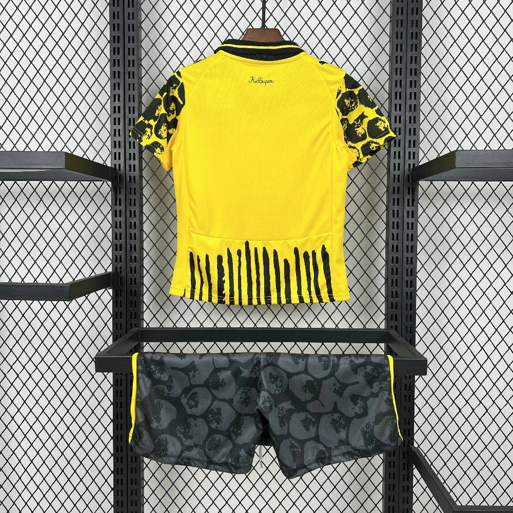 Equipamento Criança Borussia Dortmund X KidSuper 25/26