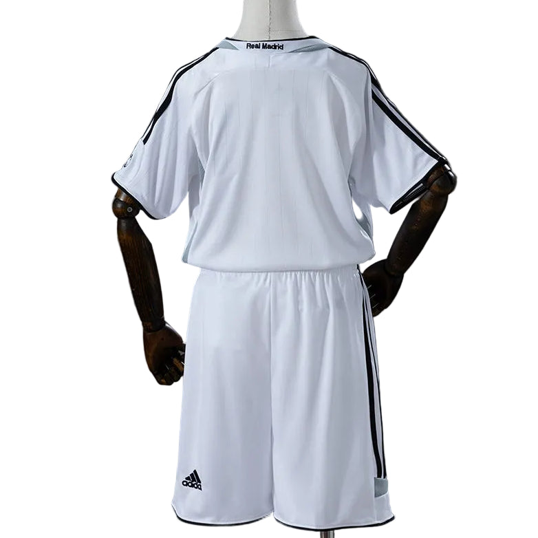 Equipamento Criança Retro Real Madrid CF Principal 06/07