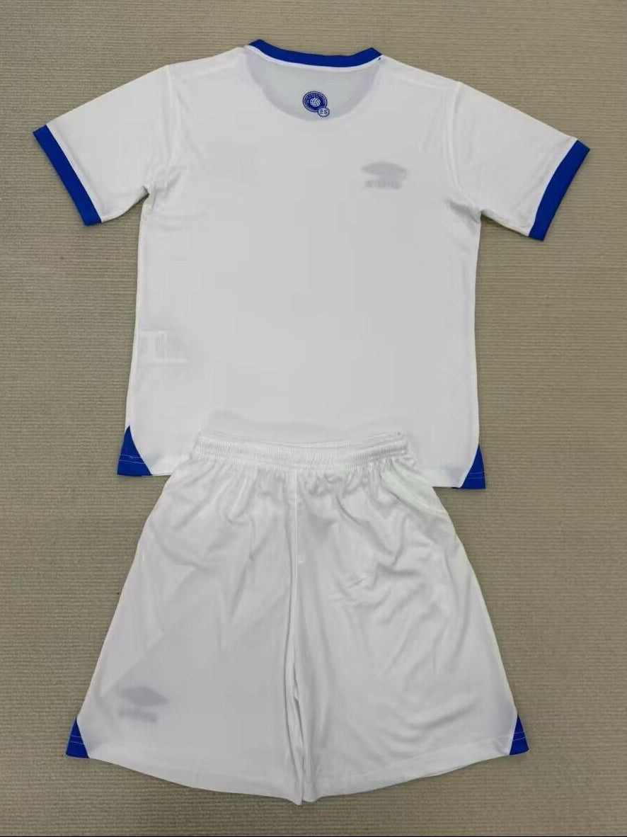 Equipamento Criança El Salvador Alternativo 2026