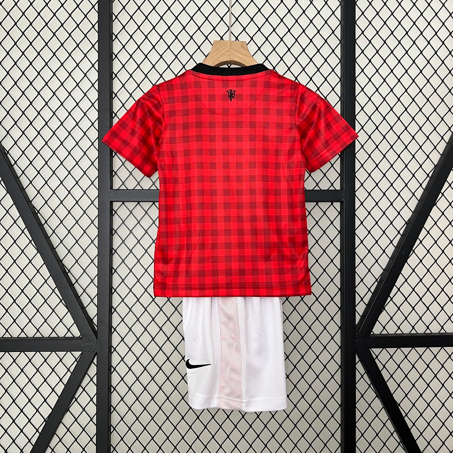 Equipamento Criança Retro Manchester United F.C. Principal 12/13