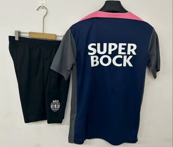 Sporting Equipamento Treino 2025/26