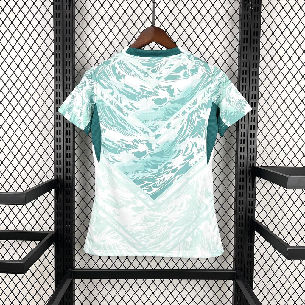 Camisola Alternativa Portugal 2026 - Versão Feminina