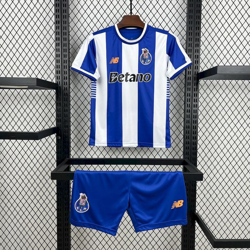 Equipamento principal F.C.Porto Criança 2025/26