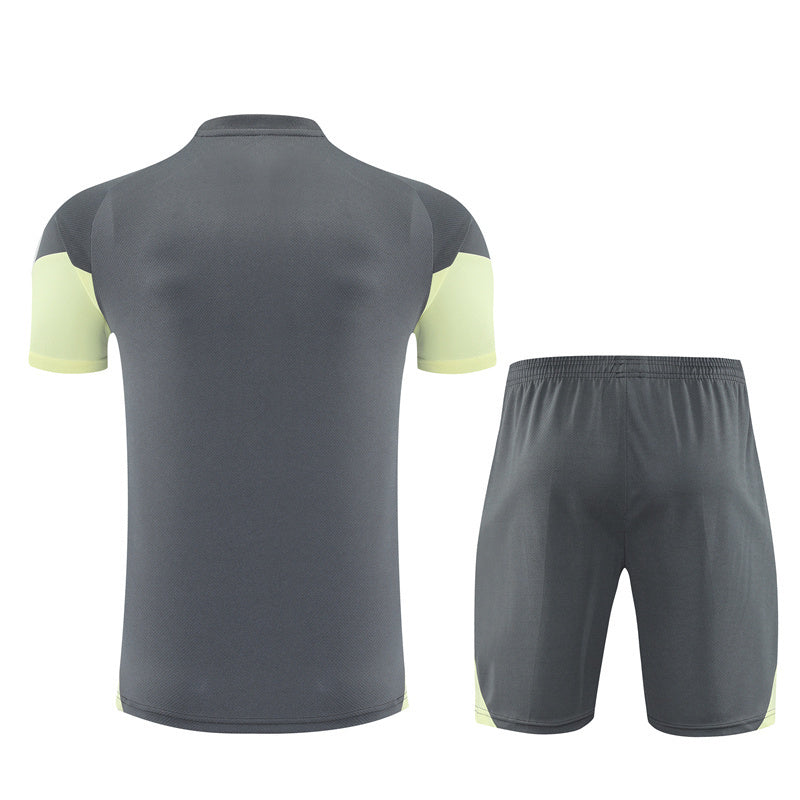 Equipamento Adulto Real Madrid Treino 25/26