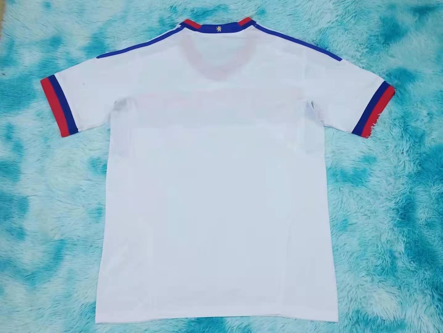 Retro Olympique Lyonnais 2011/12