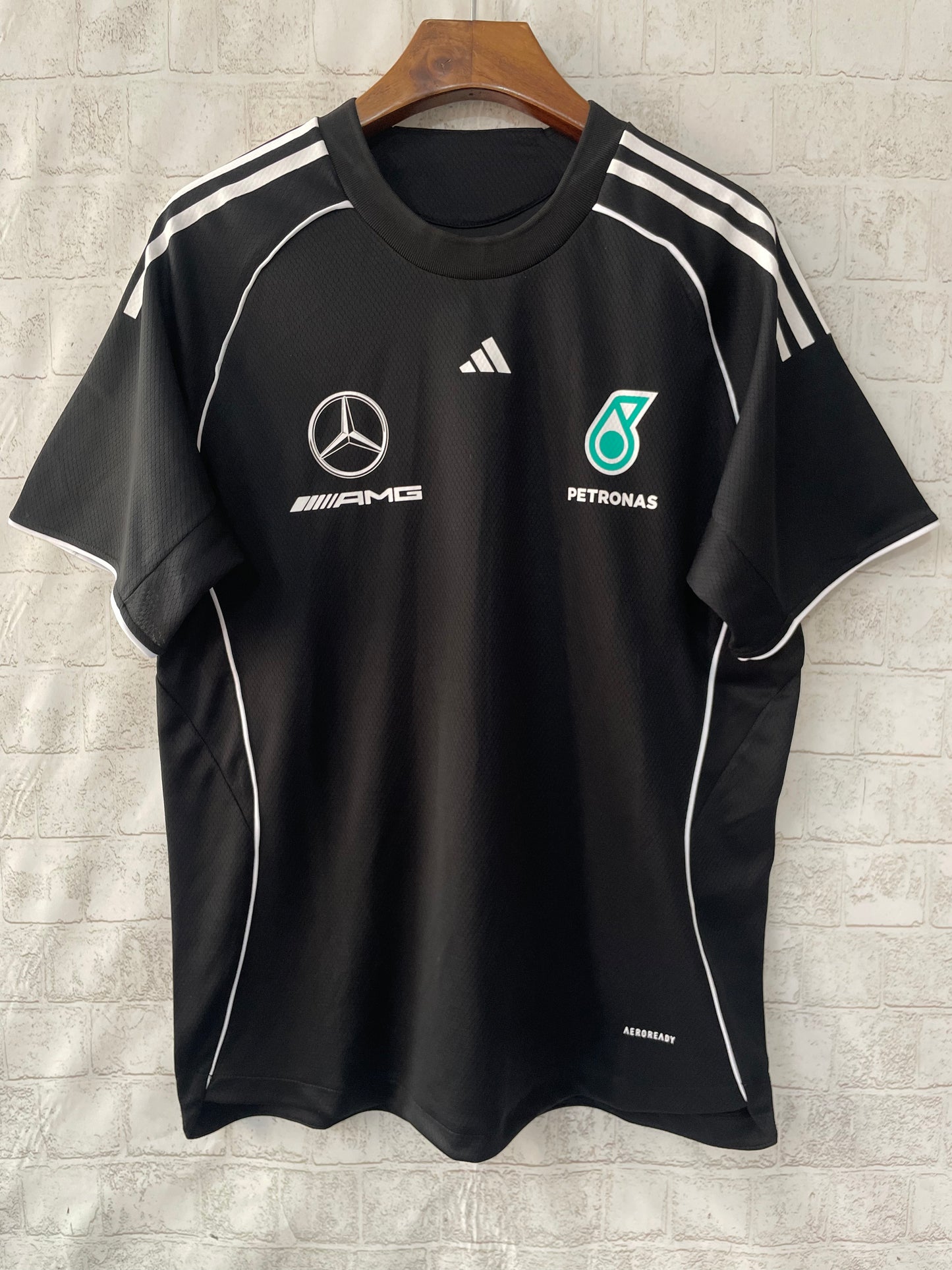 Camisola Mercedes AMG Petronas 2025