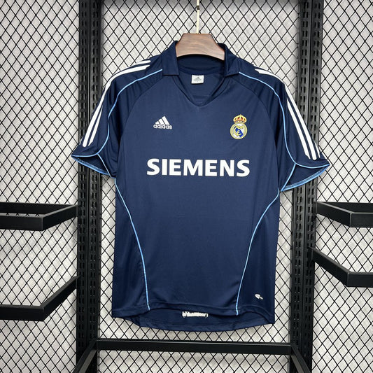 Retro Real Madrid Alternativa 2005/06