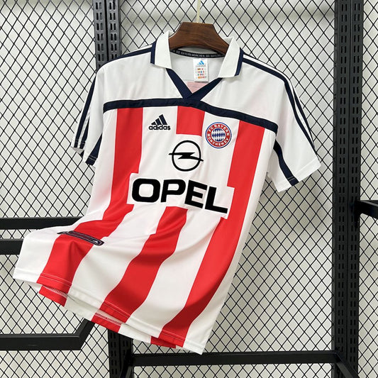 Camisola Retro Bayern Munich Alternativa 2001/02