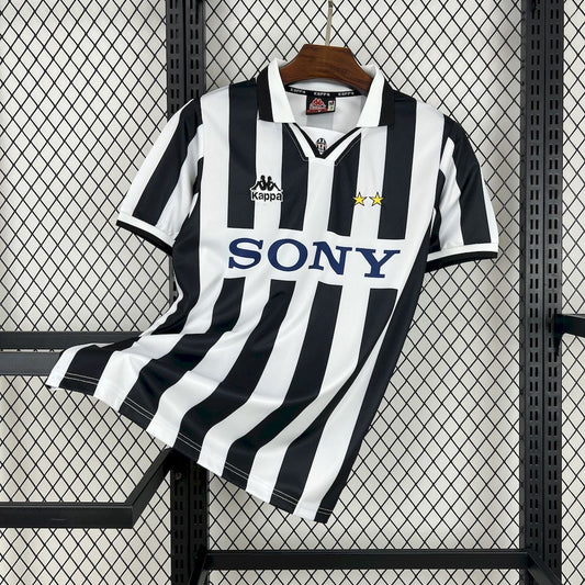 Retro Juventus Principal 1996/97