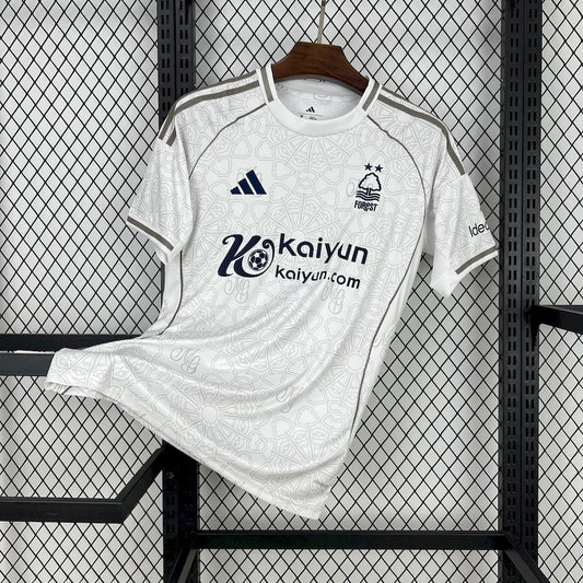 Camisola Nottingham Forest Alternativa 25/26