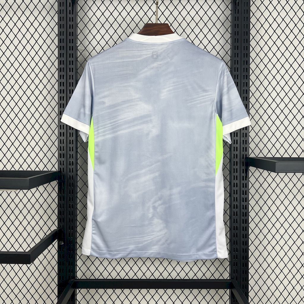 Camisola Wolfsburg Alternativo 25/26