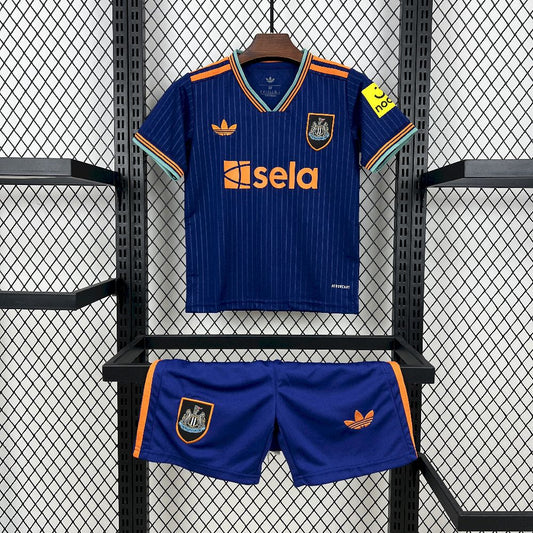 Equipamento Criança Newcastle United Terceiro 25/26