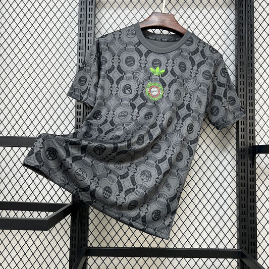 Camisola Bayern Munich Especial 2025