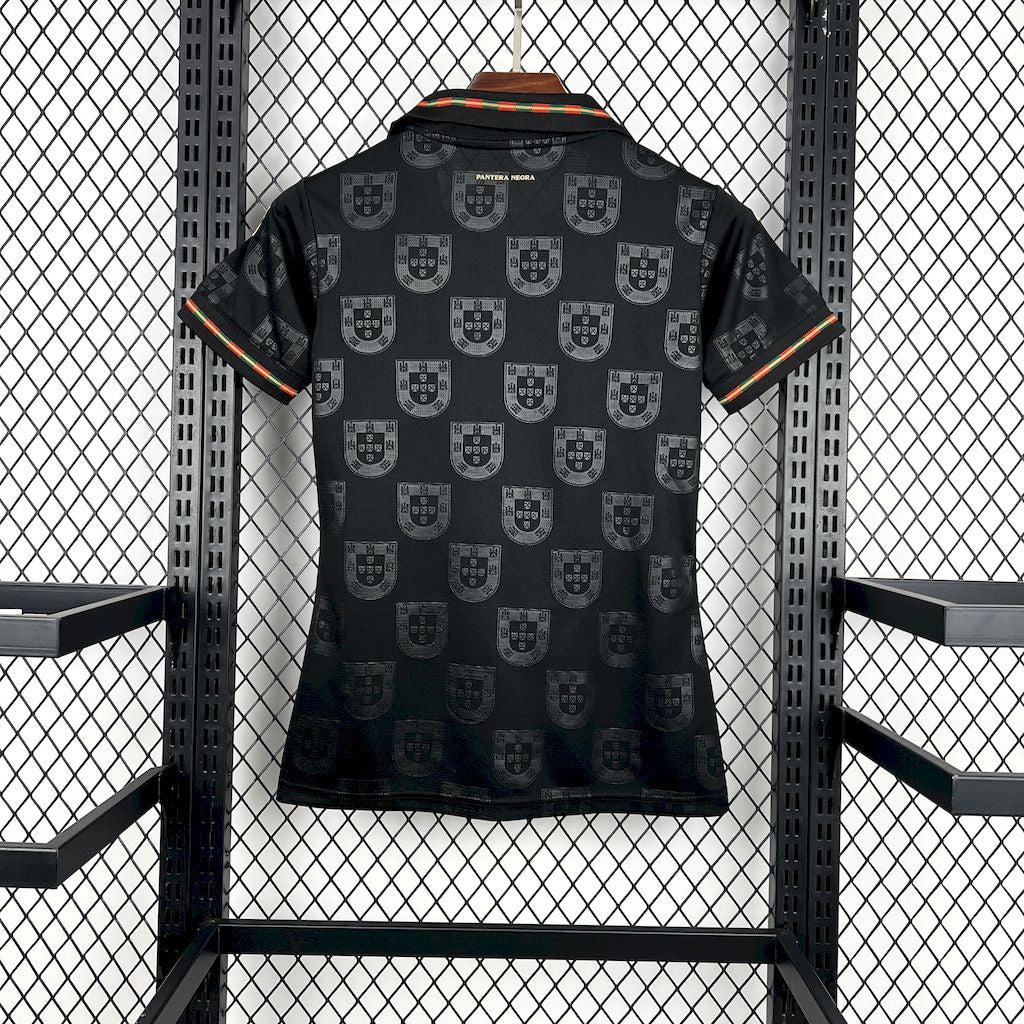 Camisola Portugal Edição Especial Pantera Negra - Versão Feminina