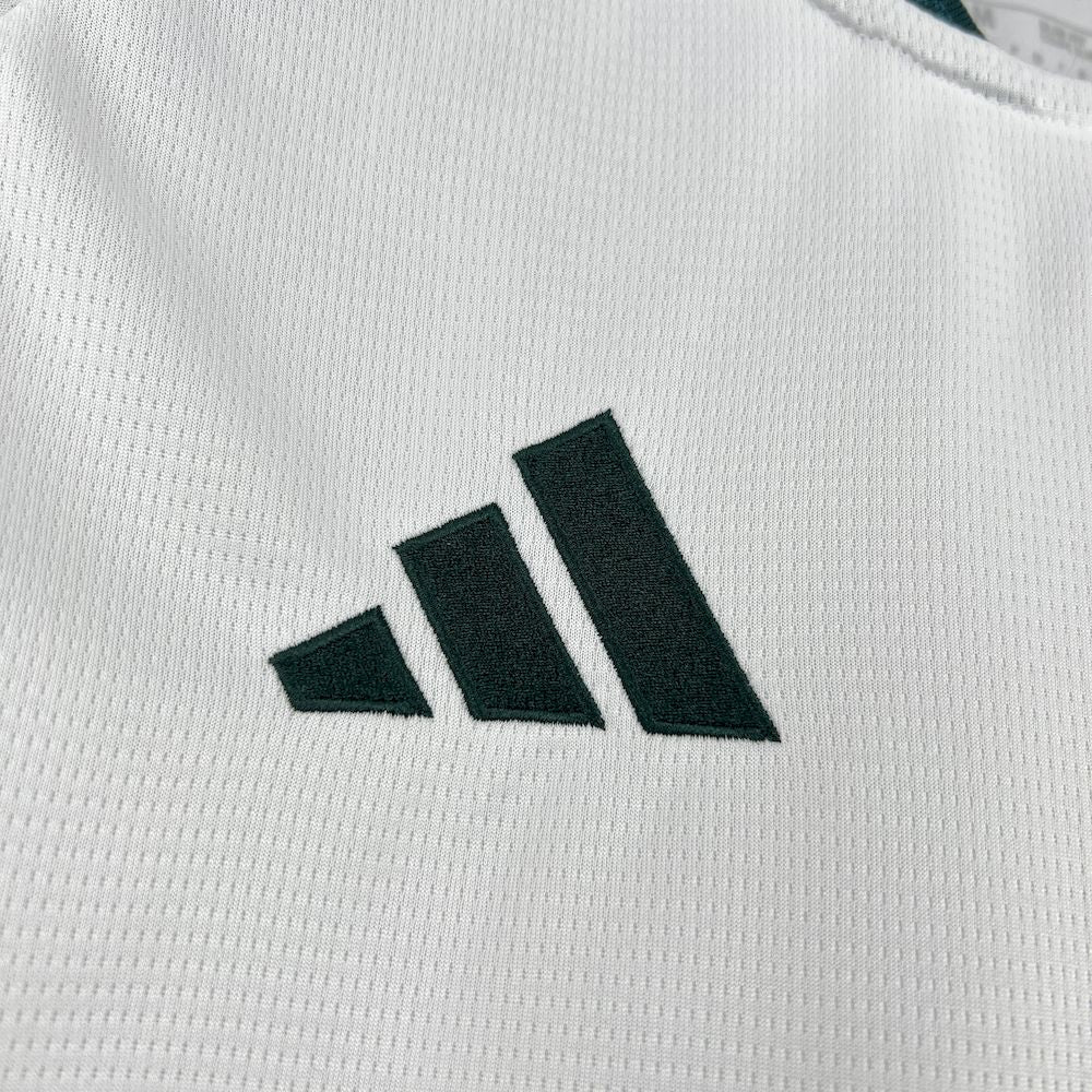 Camisola Real Madrid C.F. Principal 26/27