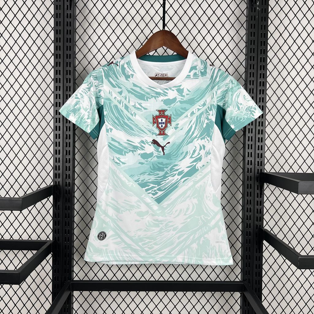 Camisola Alternativa Portugal 2026 - Versão Feminina