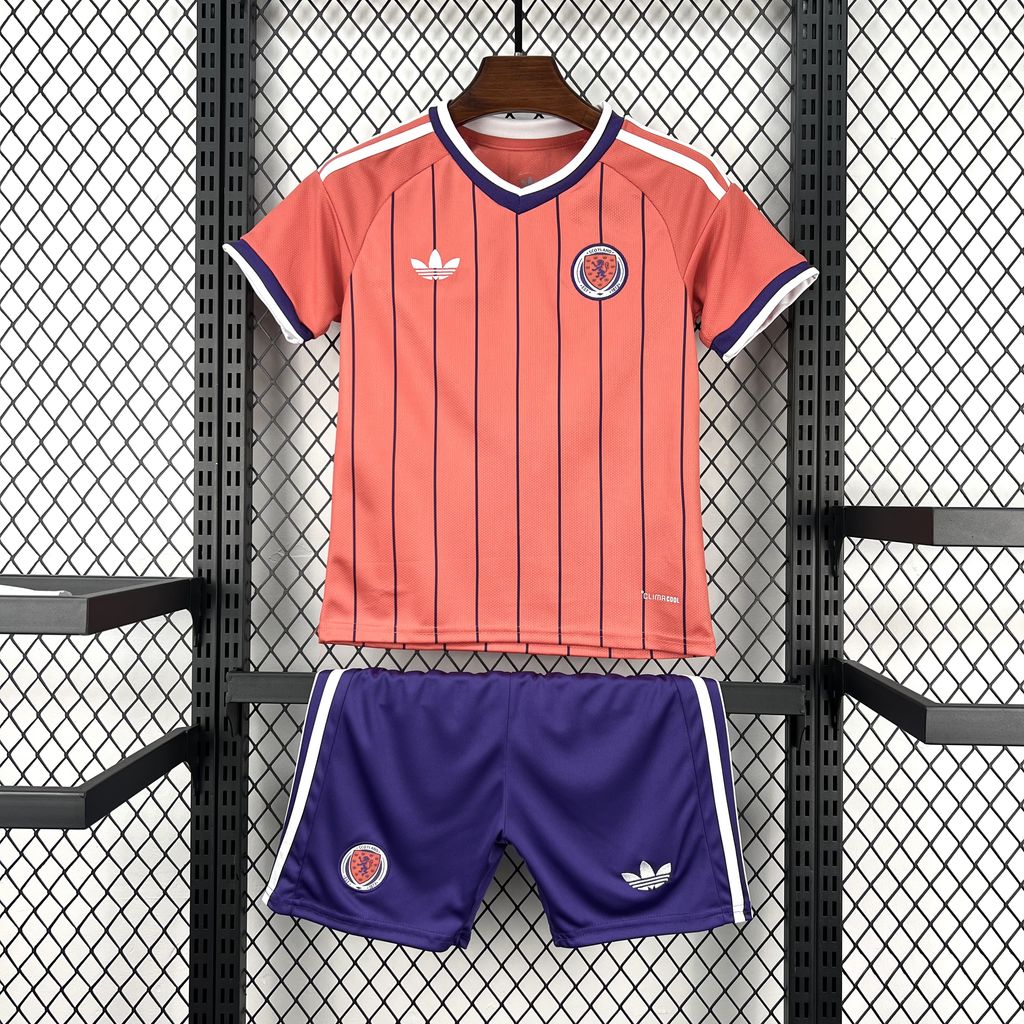Equipamento Criança Escócia Alternativo 2026