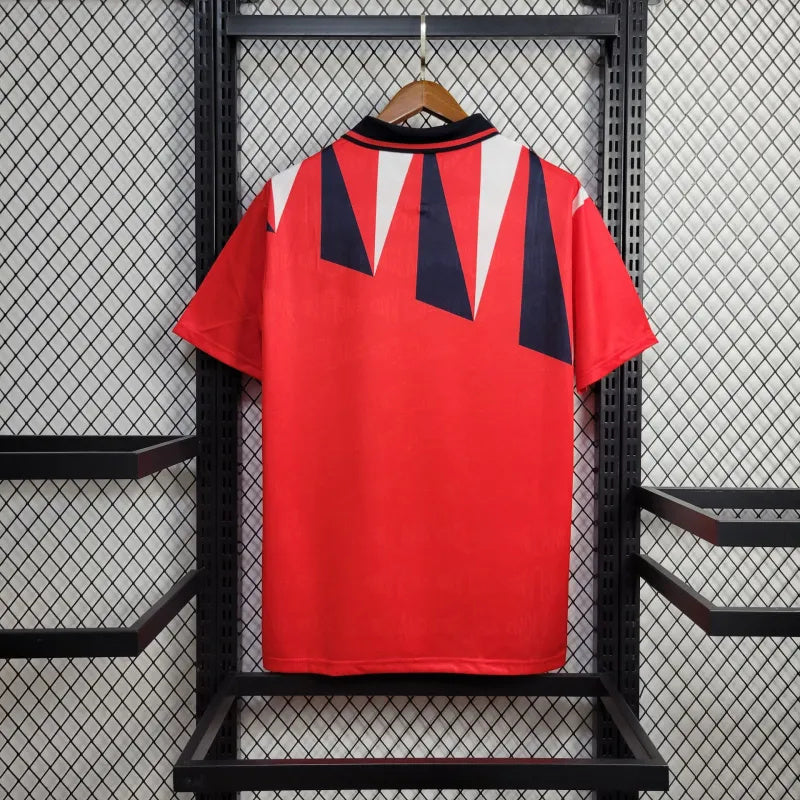 Retro Inglaterra Alternativa 1992