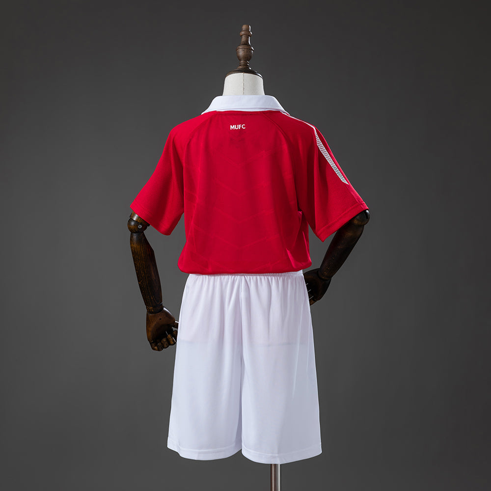 Equipamento Criança Retro Manchester United F.C. Principal 10/11
