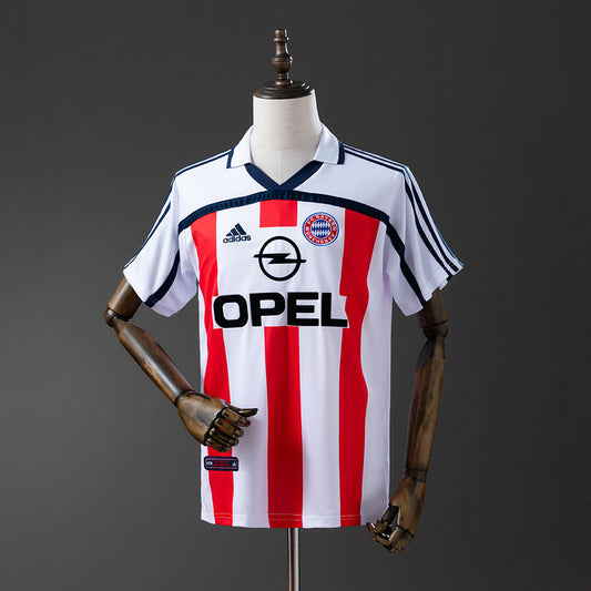 Retro Bayern Munich Alternativa 2001/02