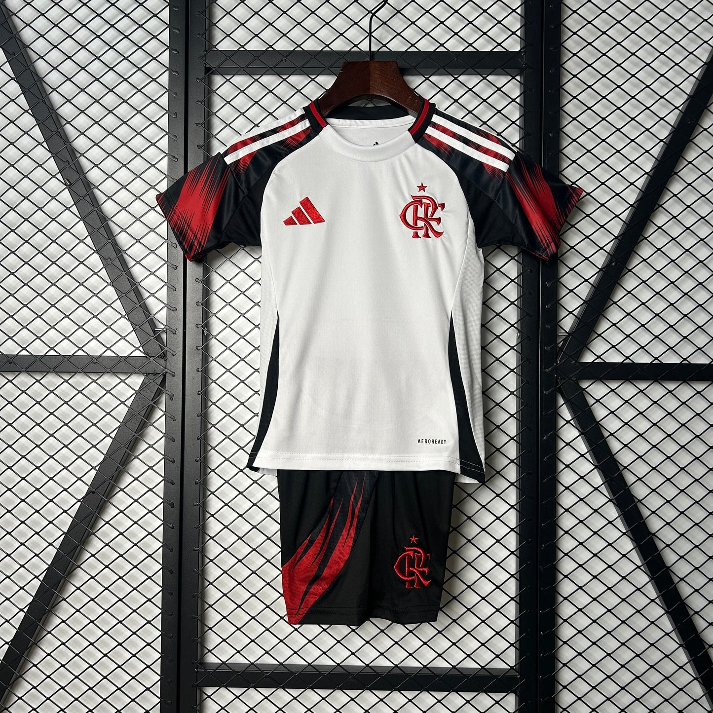 Equipamento Criança Flamengo Alternativo 25/26