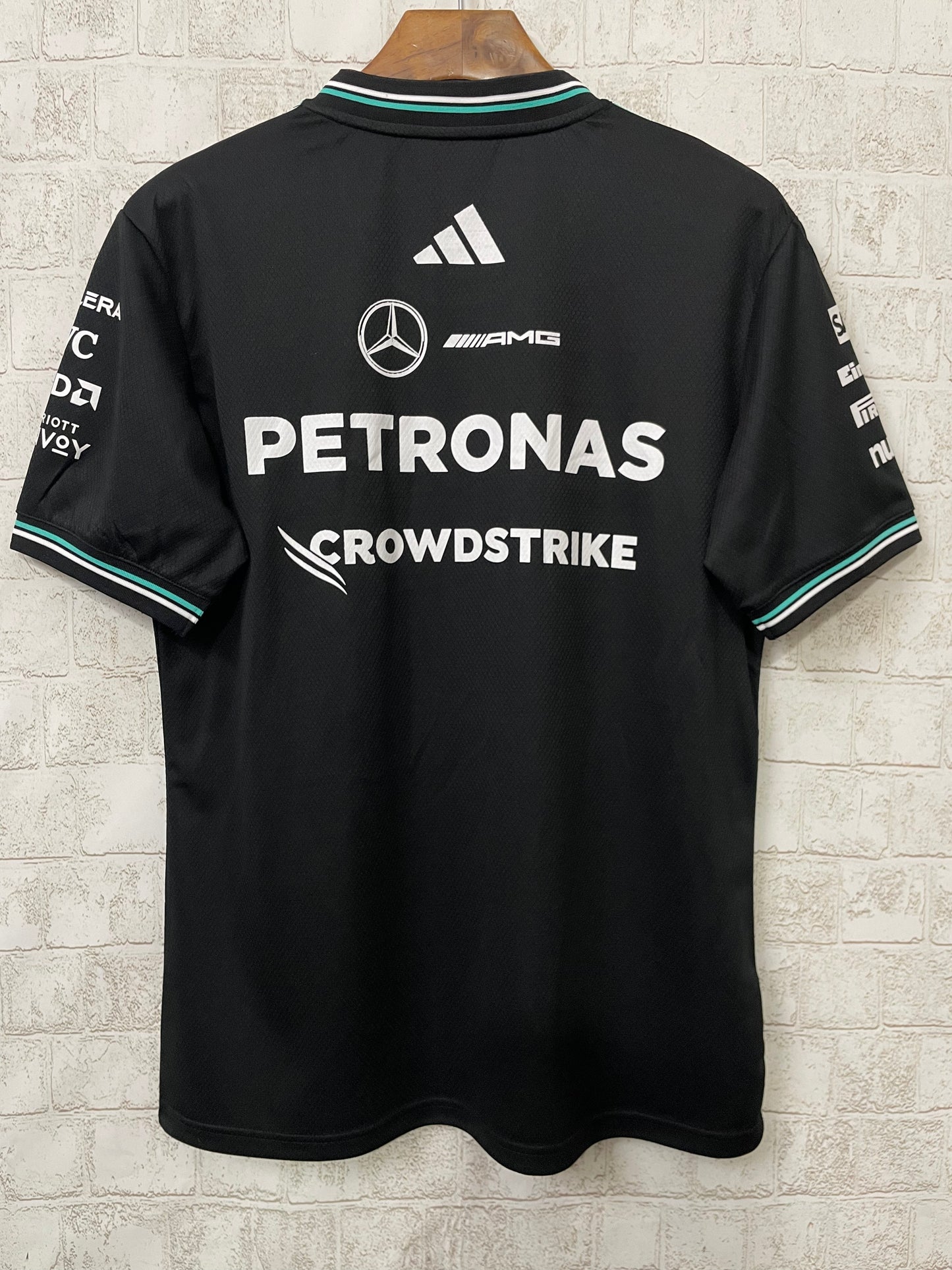 Camisola Mercedes AMG Petronas 2025