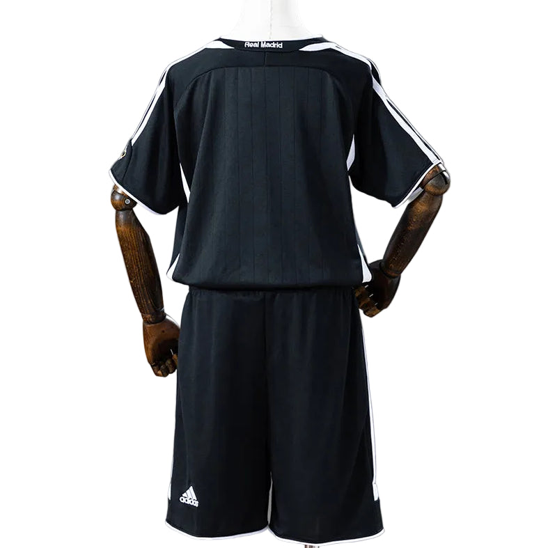 Equipamento Criança Retro Real Madrid CF Alternativo 06/07