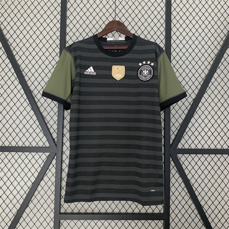 Retro Alemanha Alternativa 2016