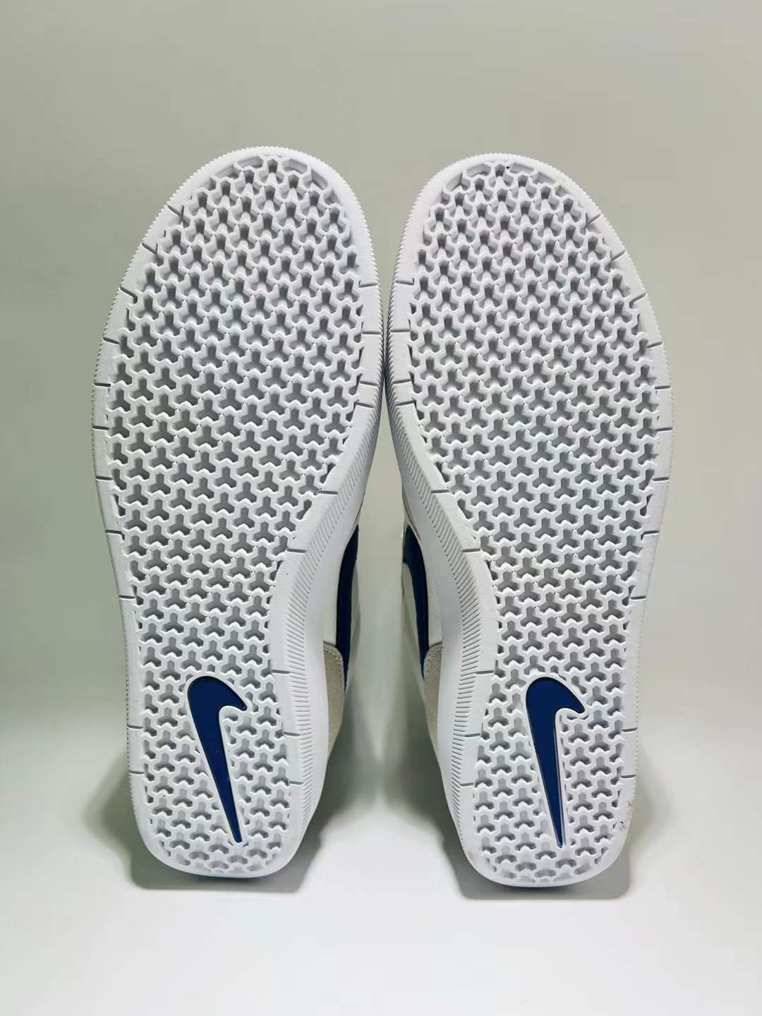 Sapatilhas Nike SB Force 58