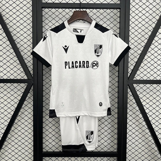 Equipamento principal Vitória S.C. Criança 2025/26