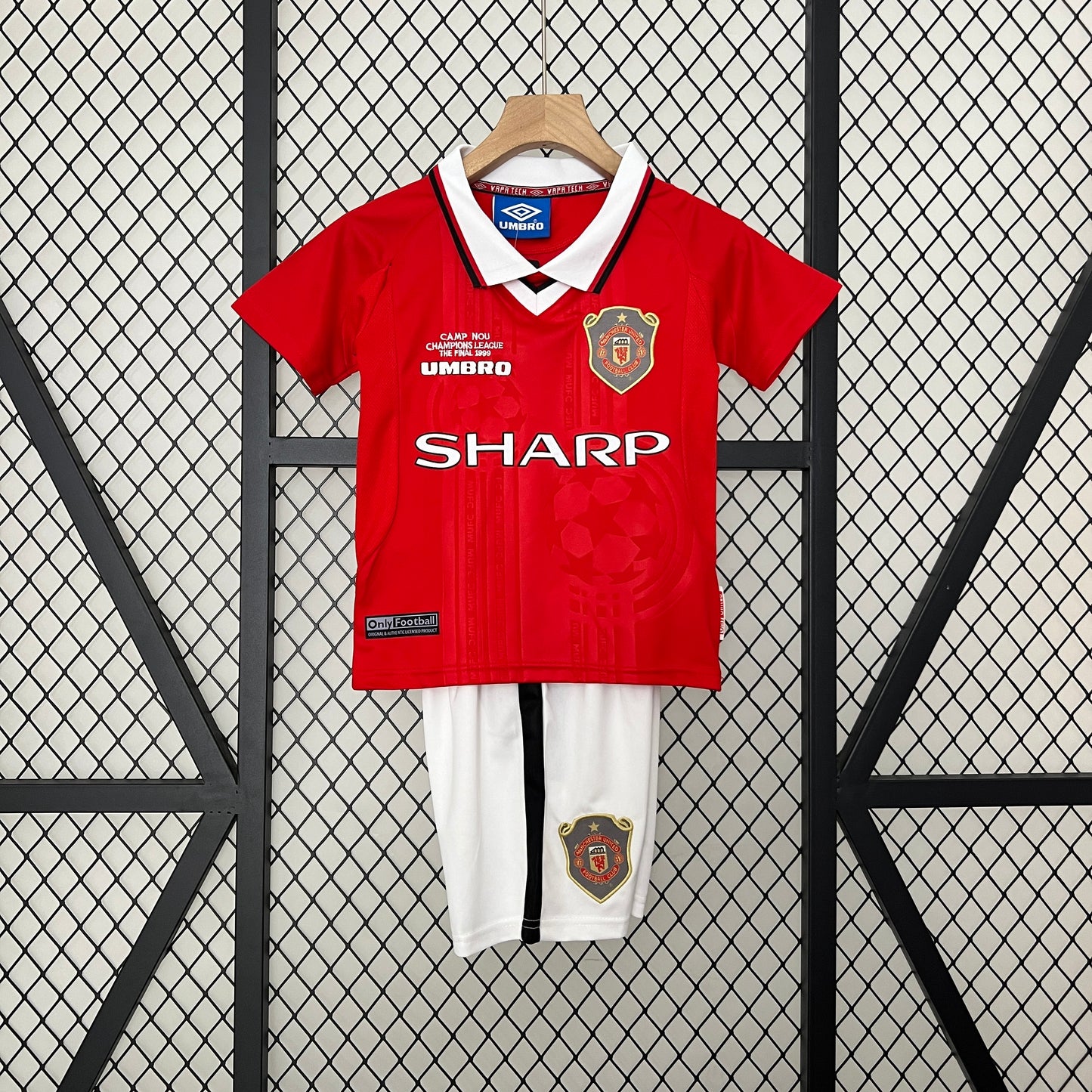 Equipamento Criança Retro Manchester United F.C. Principal 99/00