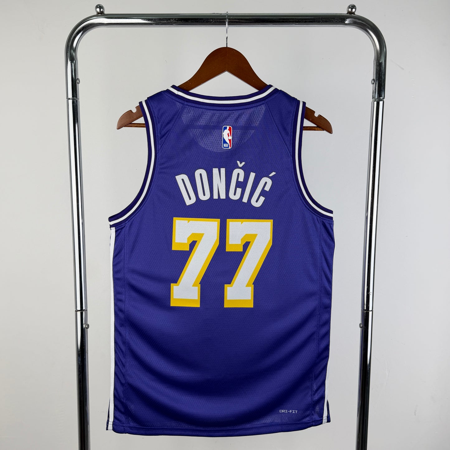 Camisola Los Angeles Lakers - Luka Dončić
