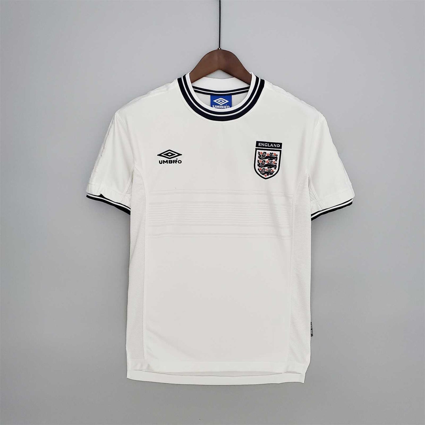 Retro Inglaterra Principal 2000