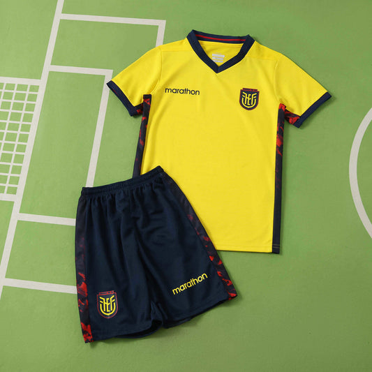Equipamento Criança Equador Principal 2026