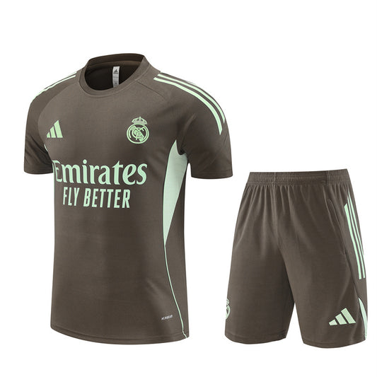 Equipamento Adulto Real Madrid Treino 25/26