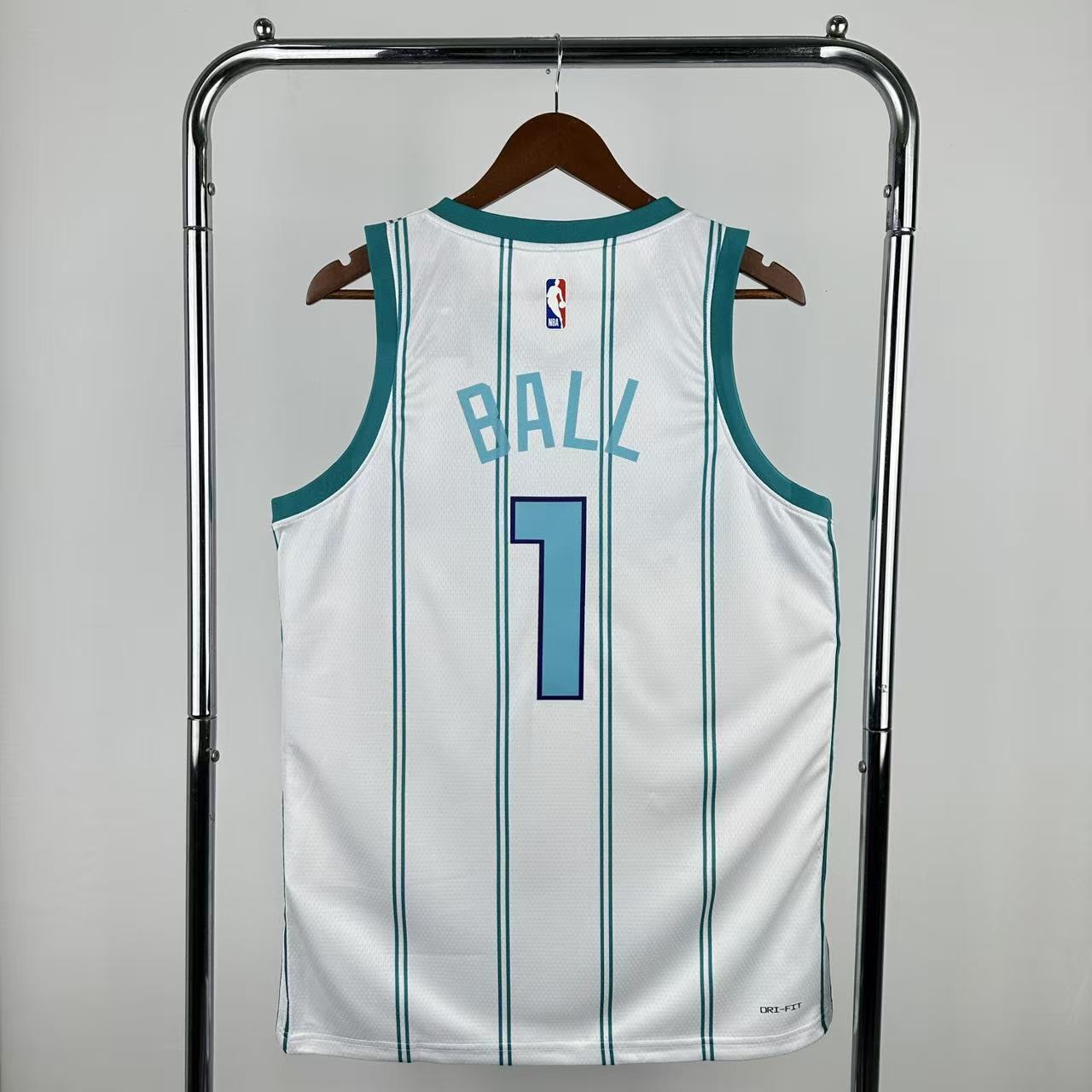 Camisola Charlotte Hornets - LaMelo Ball