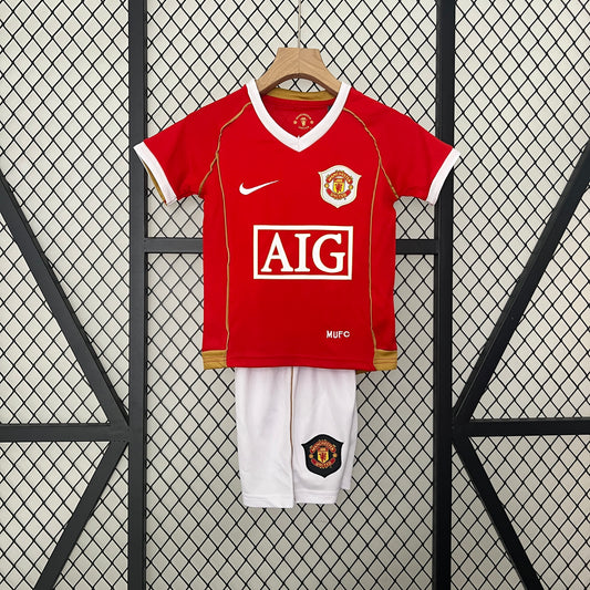 Equipamento Criança Retro Manchester United F.C. Principal 06/07