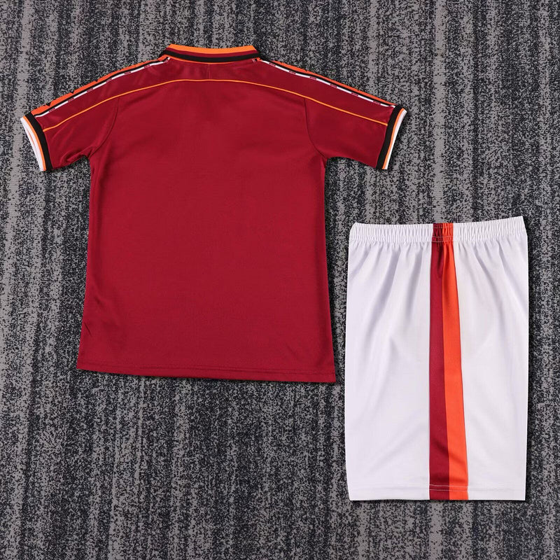 Retro Roma Equipamento Criança Principal 1998