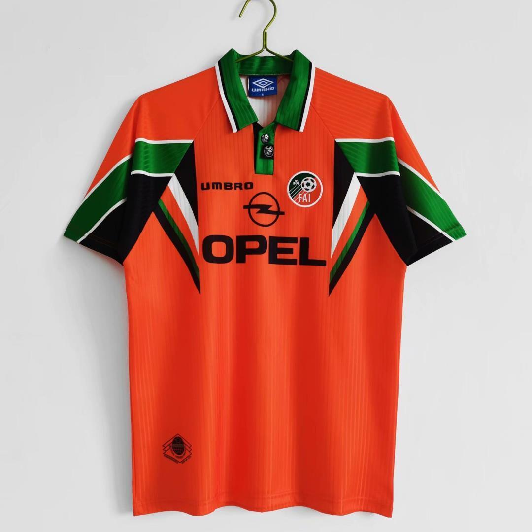 Retro Irlanda Alternativa 97/98