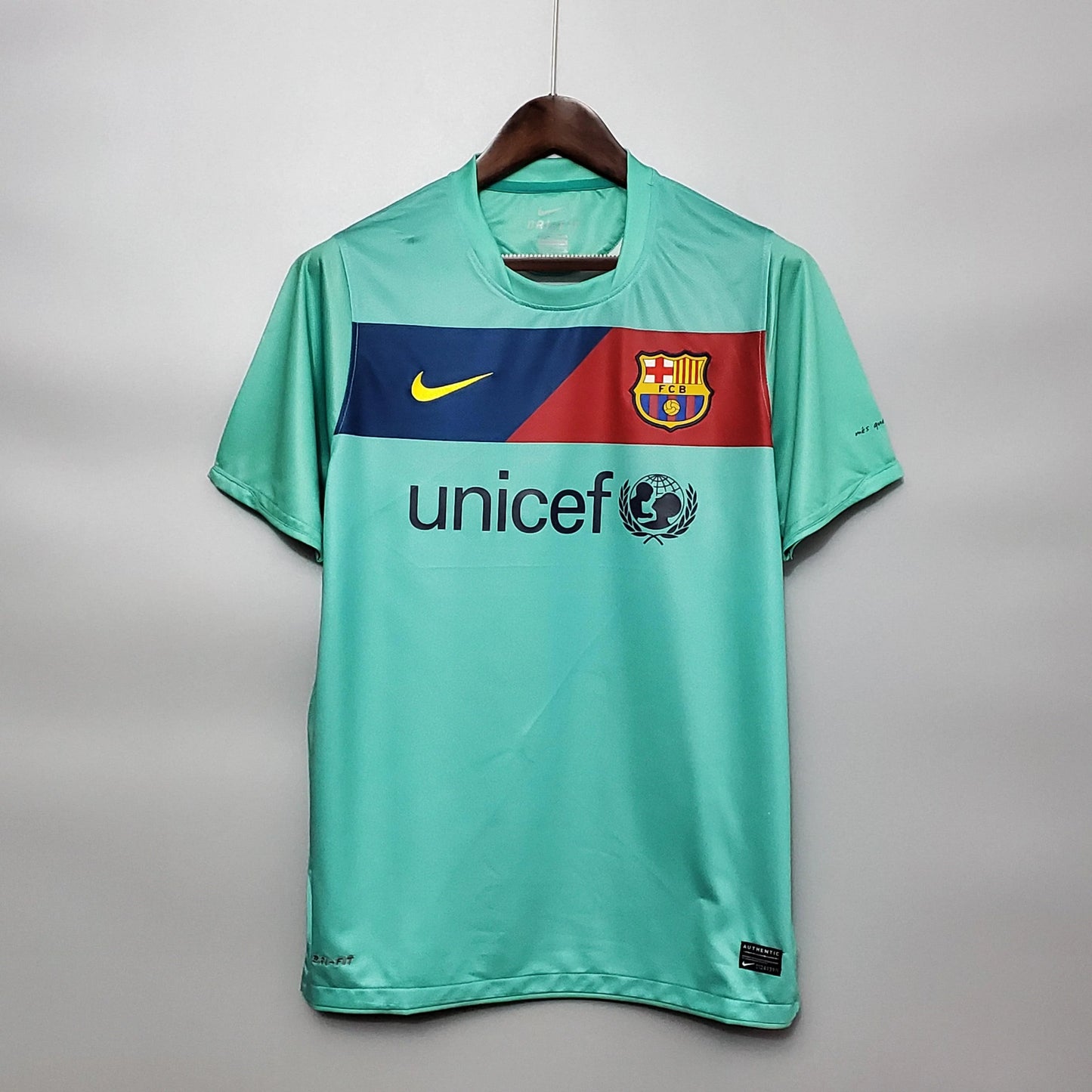Retro Barcelona Alternativa 2010/11