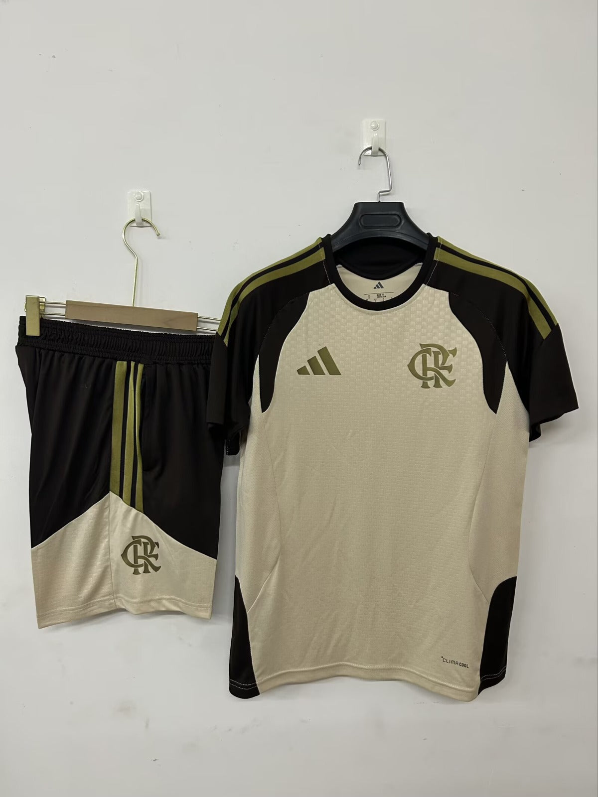 Equipamento Adulto Brasil Treino 2026