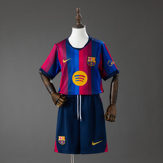 Equipamento Criança Barcelona Principal 26/27