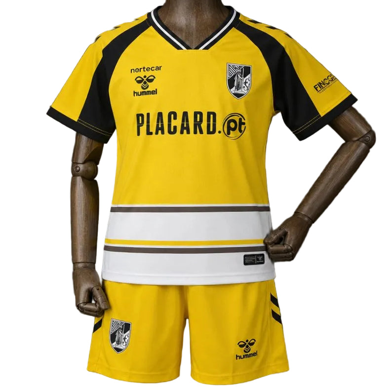 Equipamento Criança Vitória SC Terceiro 26/27