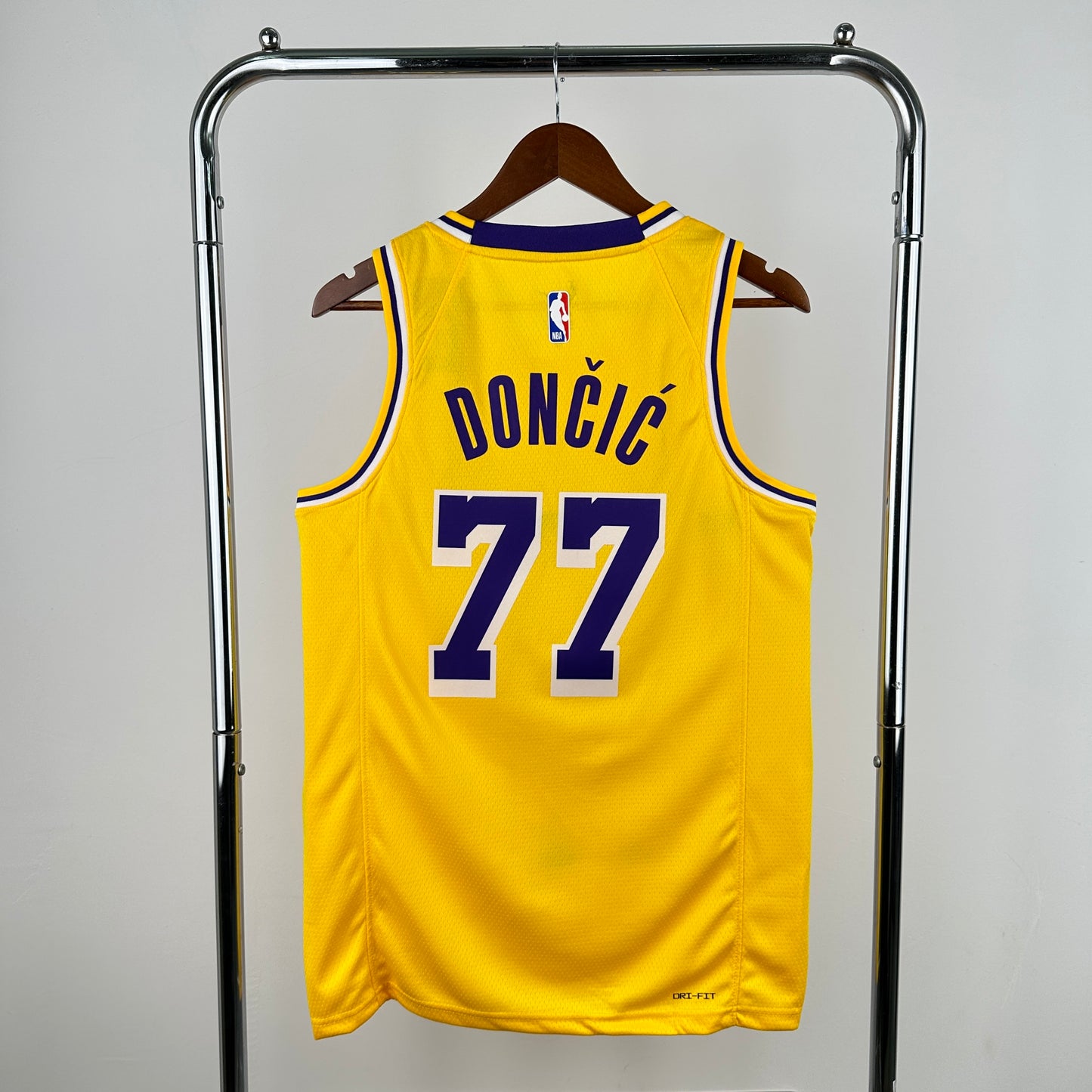 Camisola Los Angeles Lakers - Luka Dončić