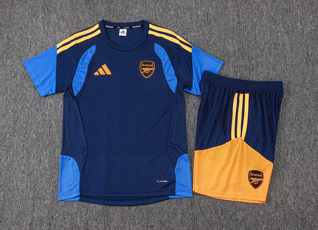 Equipamento Adulto Arsenal Treino 25/26