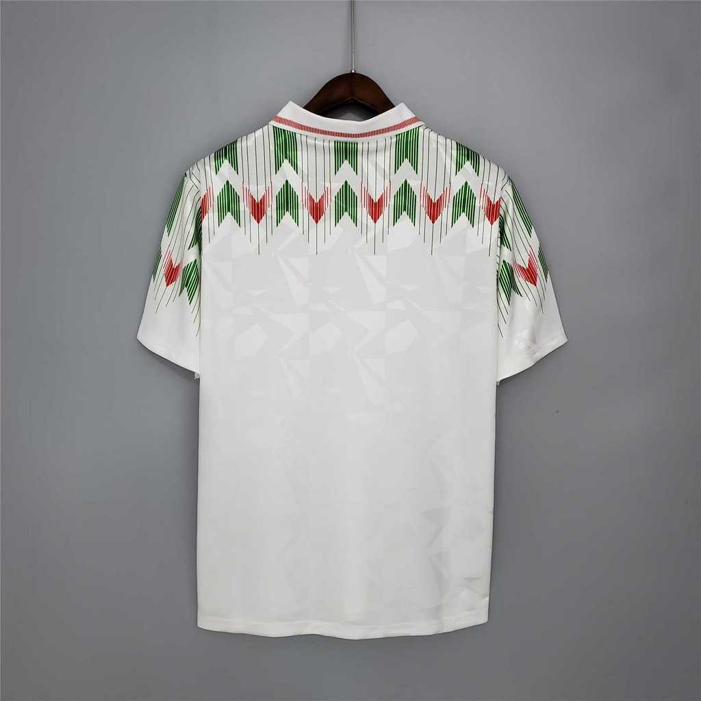 Retro País de Gales Alternativa 90/92